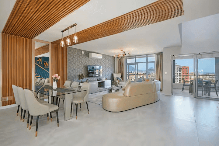 GOLDEN ACRE - KNIGHTSBRIDGE