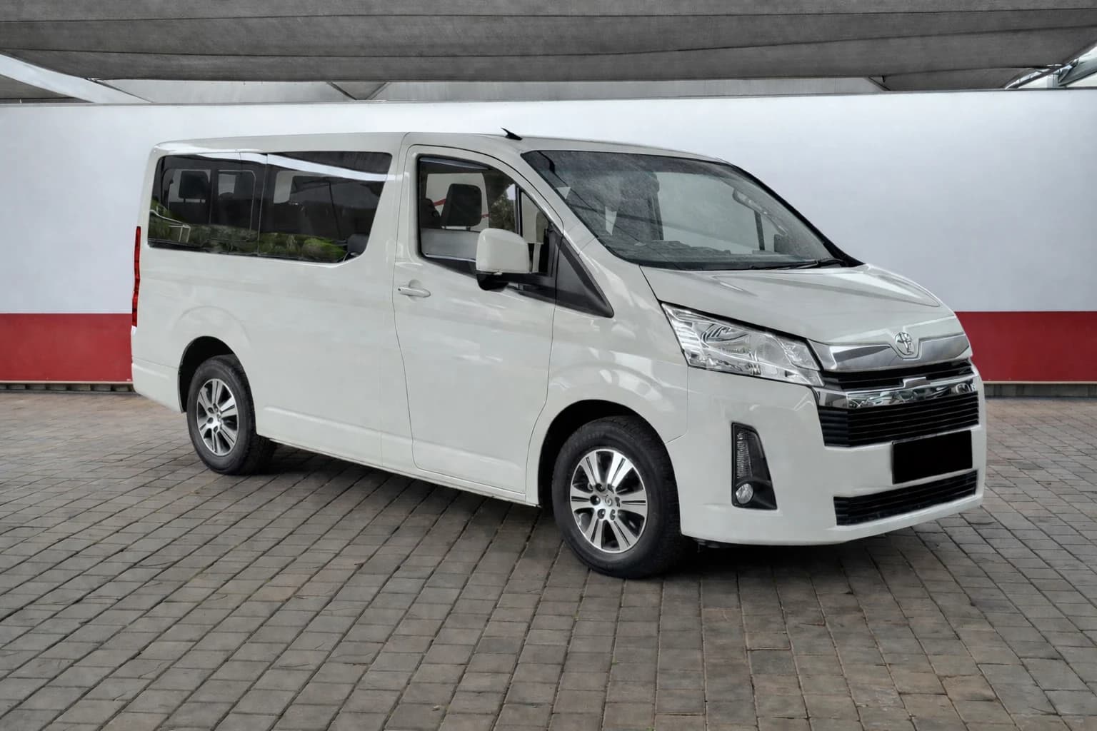 Toyota Hi-Ace